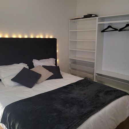 L'Appartement Ideal 4 Voyageurs Булонь-Бийанкур Экстерьер фото